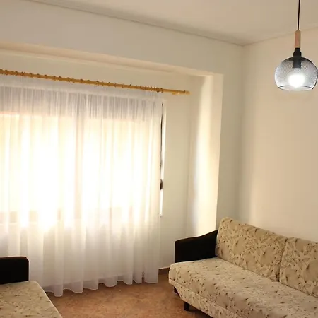 Meg'rooms - Feels Like Sarande